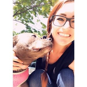 Meet your Posher, Briana